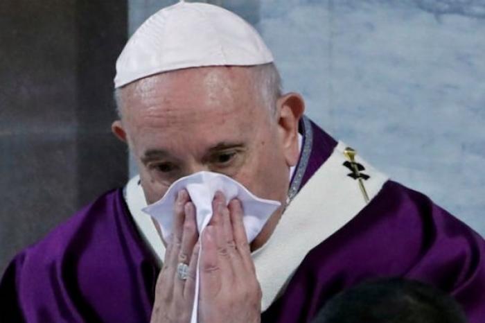 Papa Francisco cancela audiencias por resfriado