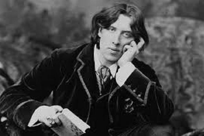 Oscar Wilde, el escritor encarcelado por ser homosexual 