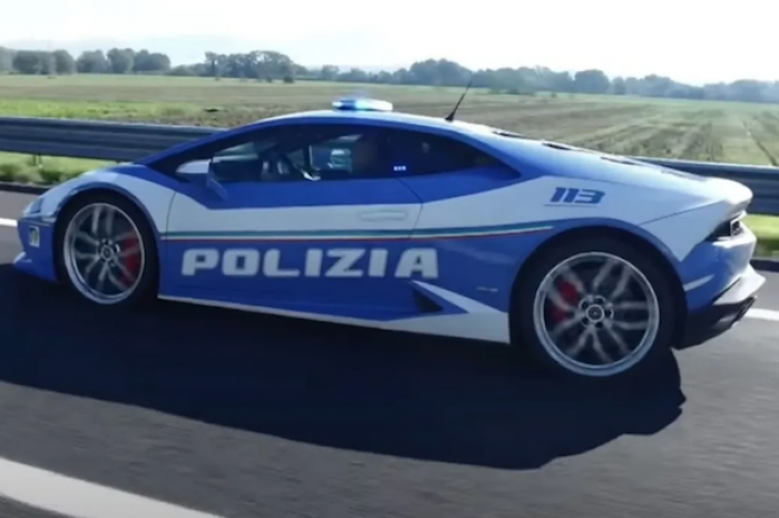 Policía italiana usa Lamborghini para transportar riñón que sería usado en trasplante