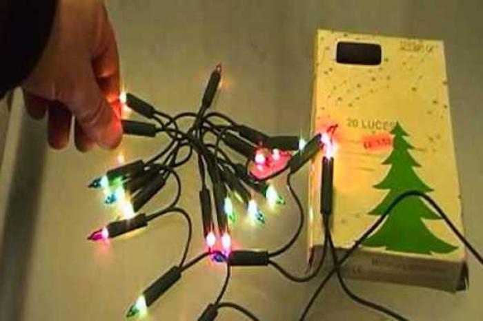 Gana la lotería gracias a unas luces navideñas fundidas