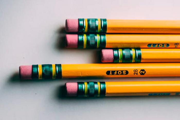 ¿Por qué los lápices son amarillos?