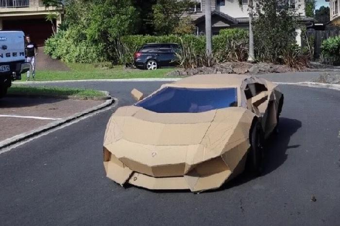  Arma Lamborghini de cartón