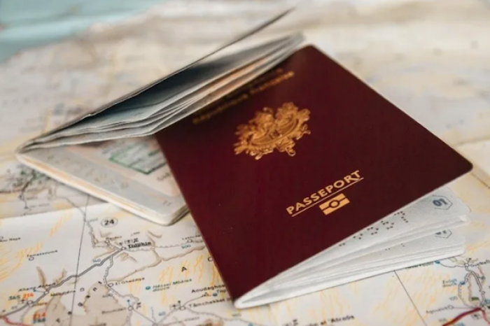 Bélgica estrena pasaporte ilustrado