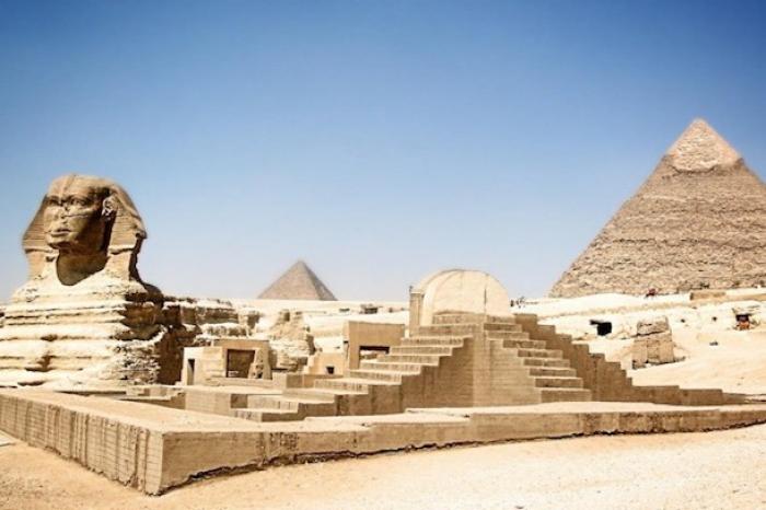 Muestran el interior de una pirámide egipcia