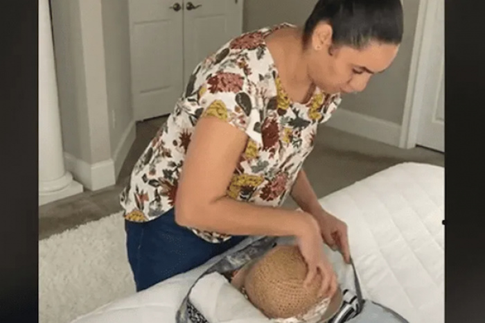 Mujer comparte trucos para aprovechar al máximo el equipaje de mano