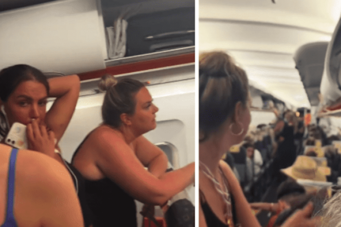 Mujeres abordan un avión y descubrieron que sus asientos no existían