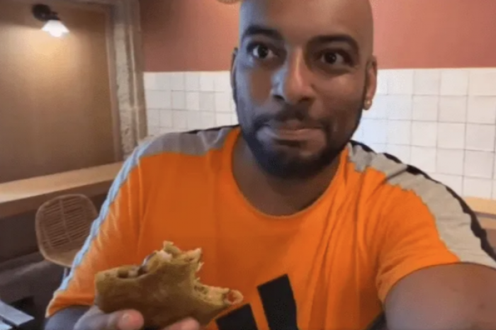 YouTuber exige comida gratis y le cierran su canal