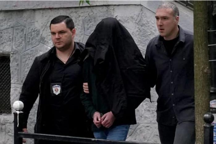 Se desata tiroteo en escuela de Serbia; al menos  8 alumnos muertos, además de un guardia escolar