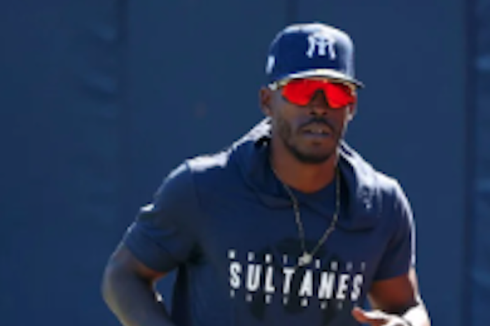  David Mena probara suerte en los Sultanes de Monterrey
