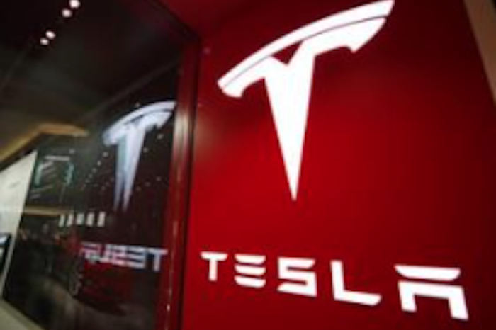   Tesla despide al 10% de su plantilla global en un esfuerzo por reducir costes