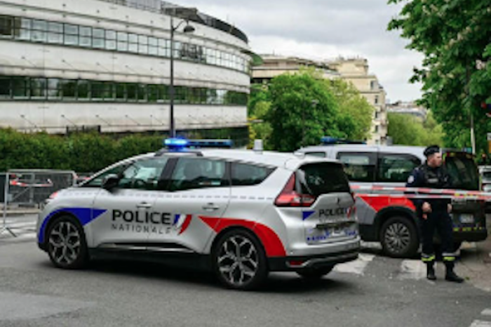 Alerta en París: Detienen a sospechoso de ll