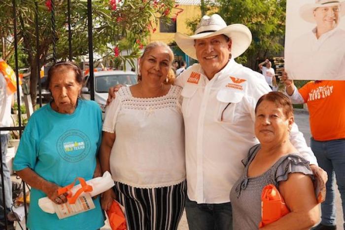Es Ramiro Delgado González “Bronco”, apoyado por los vecinos de su distrito