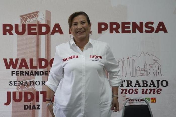  Waldo Fernández y Judith Díaz promueven la no discriminación por omisión