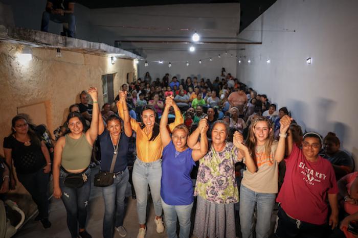 Ale Morales recibe respaldo de líderes de colonias nicolaítas en su candidatura por MC