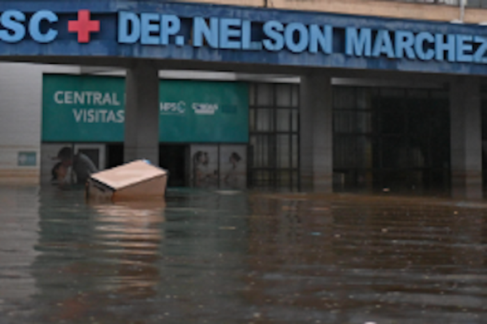 Brasil: Autoridades rescatan a miles tras severas inundaciones en el sur del país