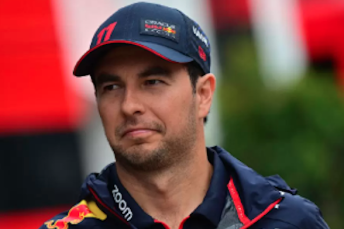 Checo Pérez aún sin definir su futuro en la Fórmula 1