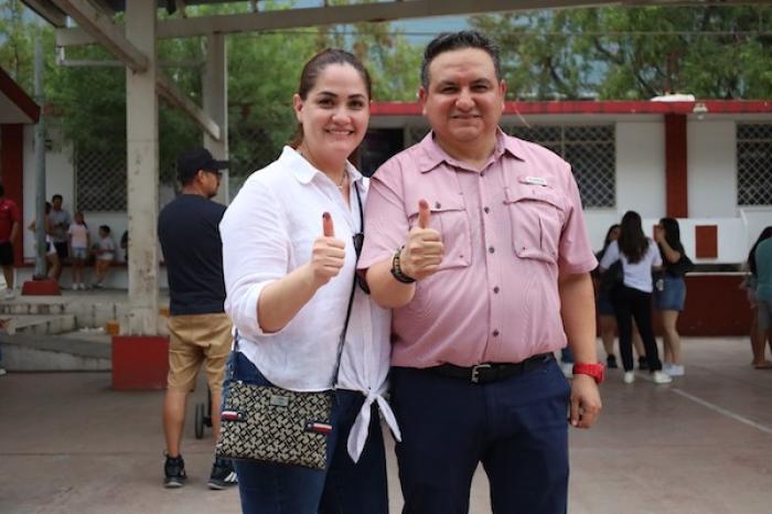 Pepe Torres ejerce su derecho al voto en Guad