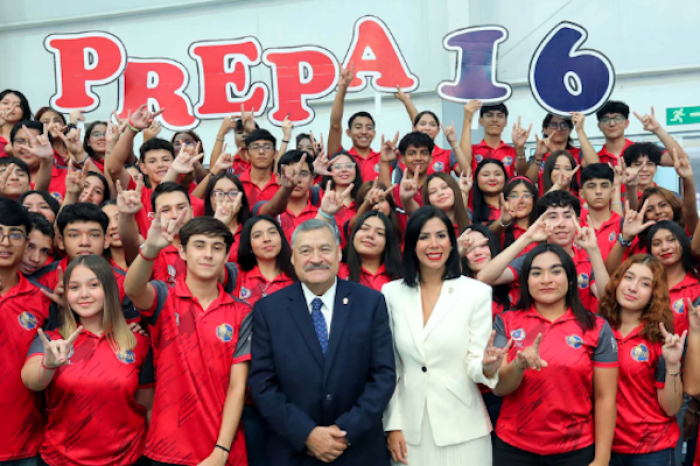 La Preparatoria 16 de la UANL celebra 50 años de historia y excelencia educativa