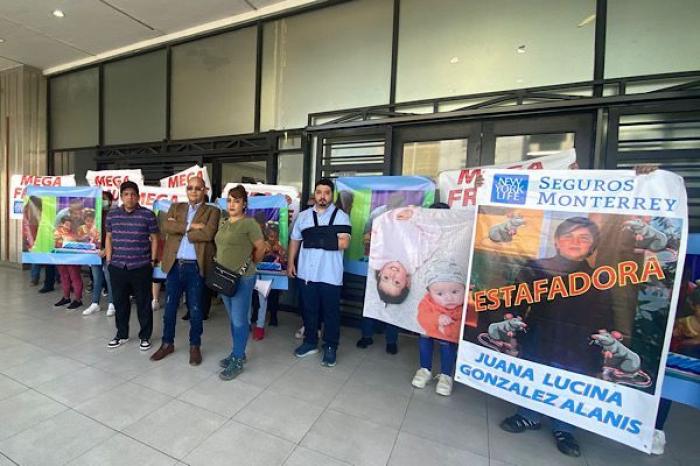 Activistas denuncian presuntos fraudes y omisiones en casos de Seguros Monterrey