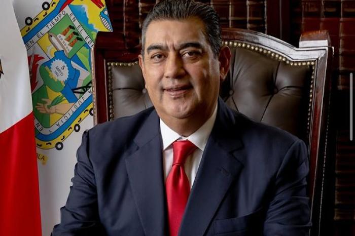 Sergio Salomón asume la titularidad del INM 