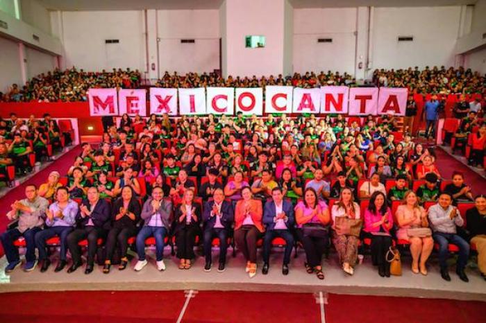 Invita Escobedo a jóvenes a participar en 