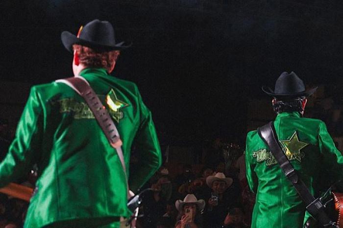 Los Alegres del Barranco vuelven a interpreta