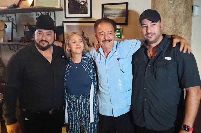 Familiares y amigos 