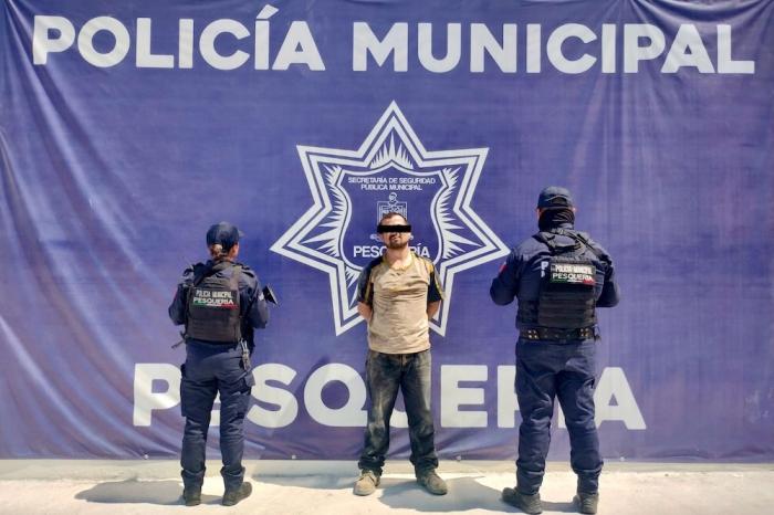 Policía de Pesquería detiene a sujeto por r