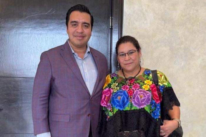 Dialoga Jesùs Nava con ministra Lenia Batres