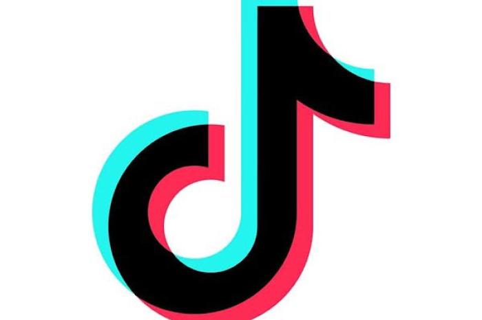 TikTok recibe fuerte multa de la UE por env