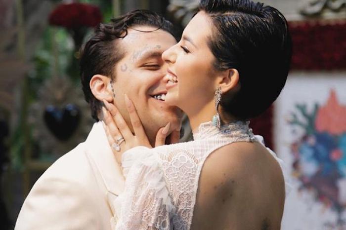 Nodal confiesa haberse enamorado de Ángela A