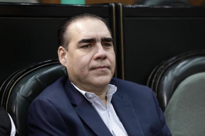 Conmina Heriberto Treviño otorgar descuentos