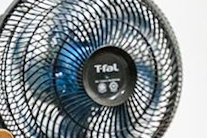 ¿Dormir con ventilador en temporada de calor?
