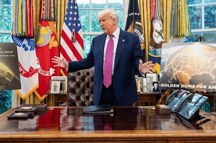 Trump anuncia ambicioso proyecto de defensa: una ¨cúpula dorada¨ para proteger a EU