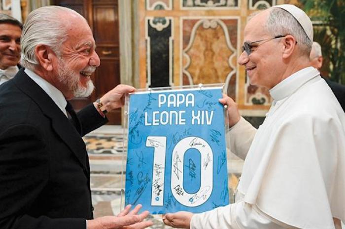 El Papa León XIV recibe al Napoli en el Vati