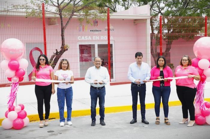 Fortalece Escobedo Casa en Rosa dan firme con