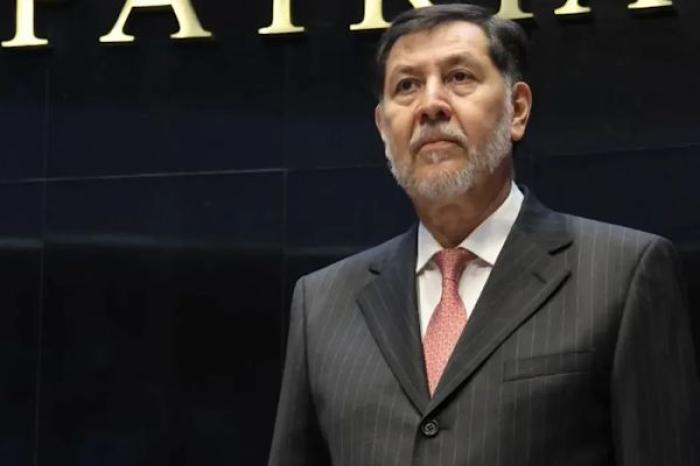 Fernández Noroña defiende uso de ¨acordeon
