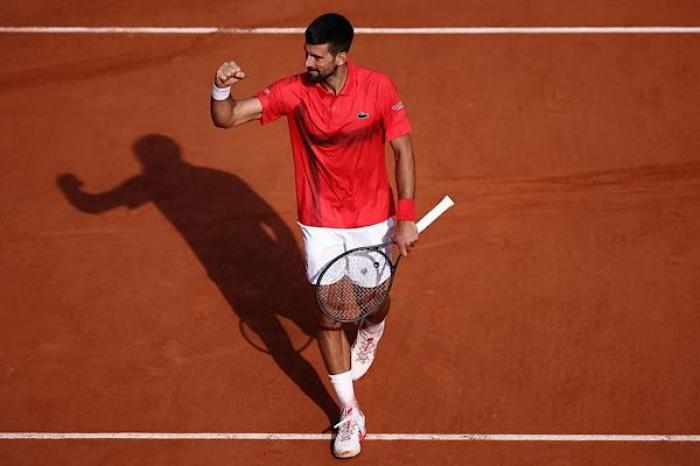 Djokovic avanza a semifinales de Roland Garro