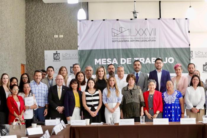 Vamos por una Ley de Educación que sea para 