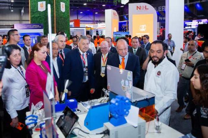 UANL presenta soluciones de movilidad sustent
