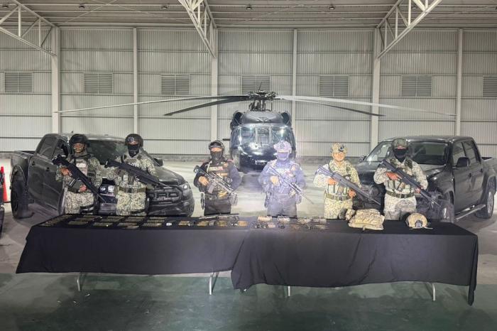 Decomisan arsenal en operativo muralla