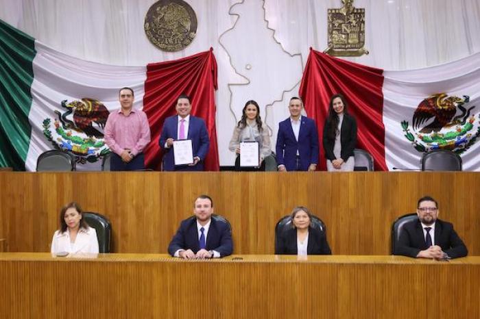 Congreso de Nuevo León firma convenio con la