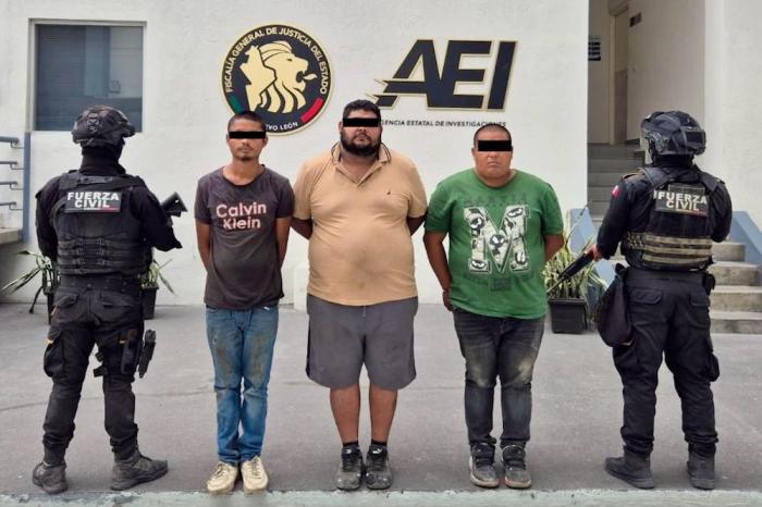 Capturan a tres personas con drogas en el mun