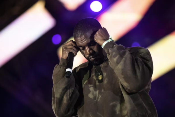 Kanye West aparece por sorpresa en el juicio 
