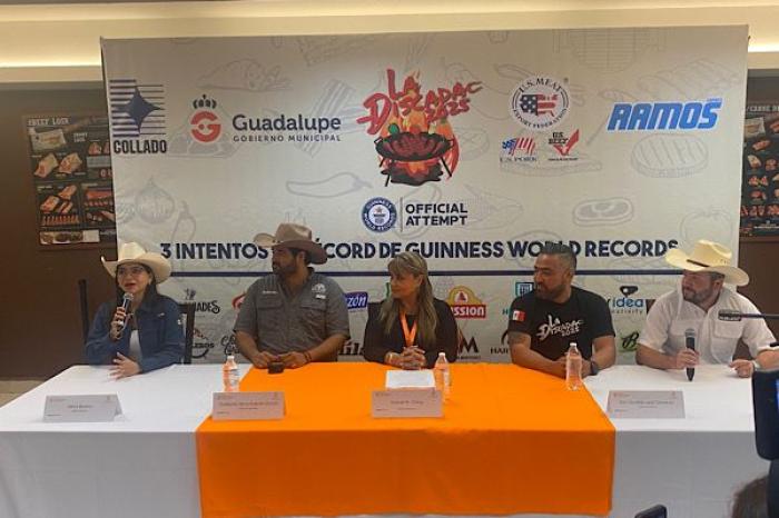 Van por tres récords Guinness con la Discada