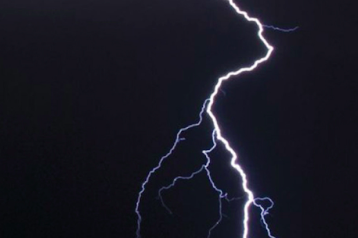 Joven golfista muere tras ser alcanzado por un rayo durante torneo en Nueva Jersey