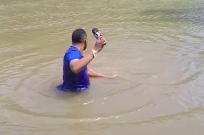 Periodista encuentra en vivo el cuerpo de una menor desaparecida