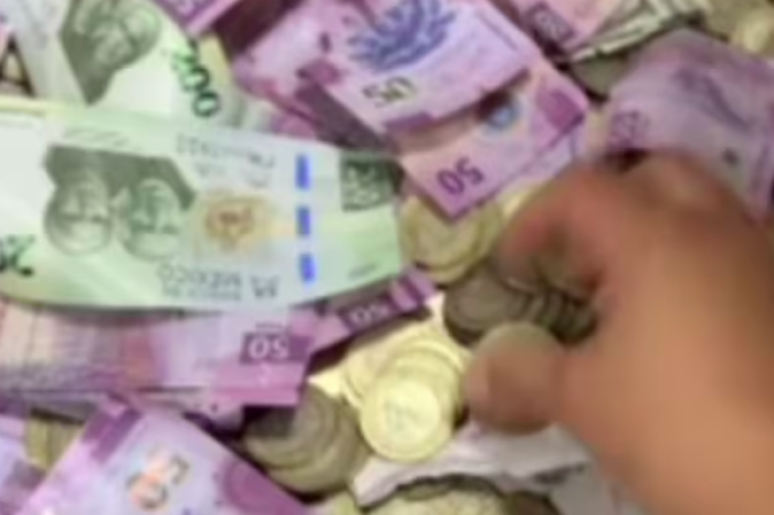 Pareja rompe su alcancía tras dos años y descubre sorprendente cantidad ahorrada