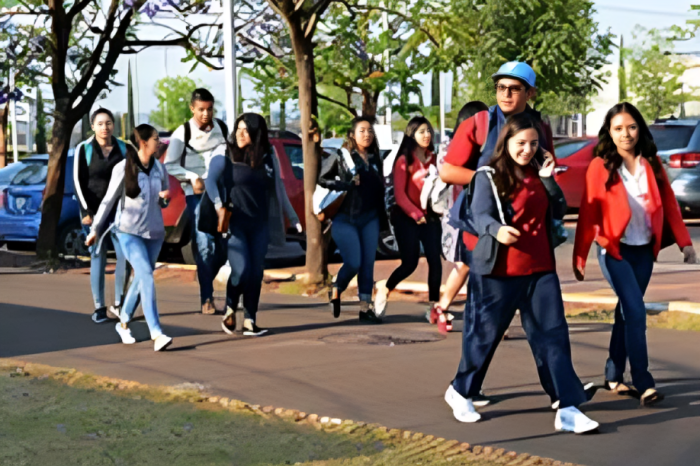 UNAM amplía convocatoria para 27 licenciaturas en León, Mérida y Morelia