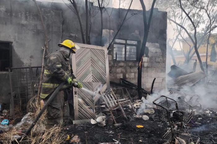   Incendio consume vivienda en Guadalupe 